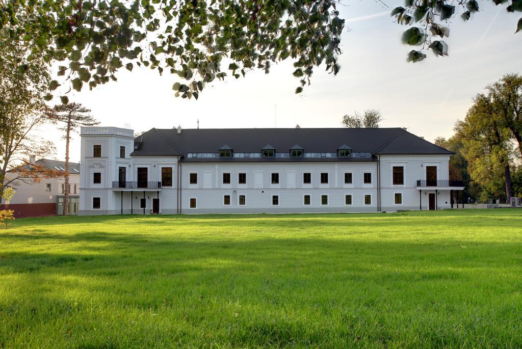 Chateau Appony Exterior photo